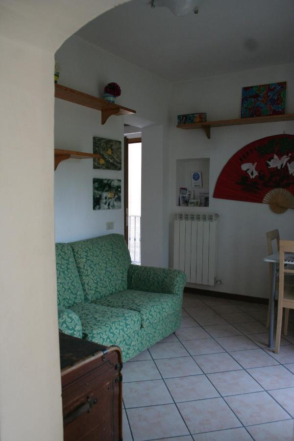Mini Appartamento "Il Nido Del Picchio" Ascoli Piceno Exterior foto